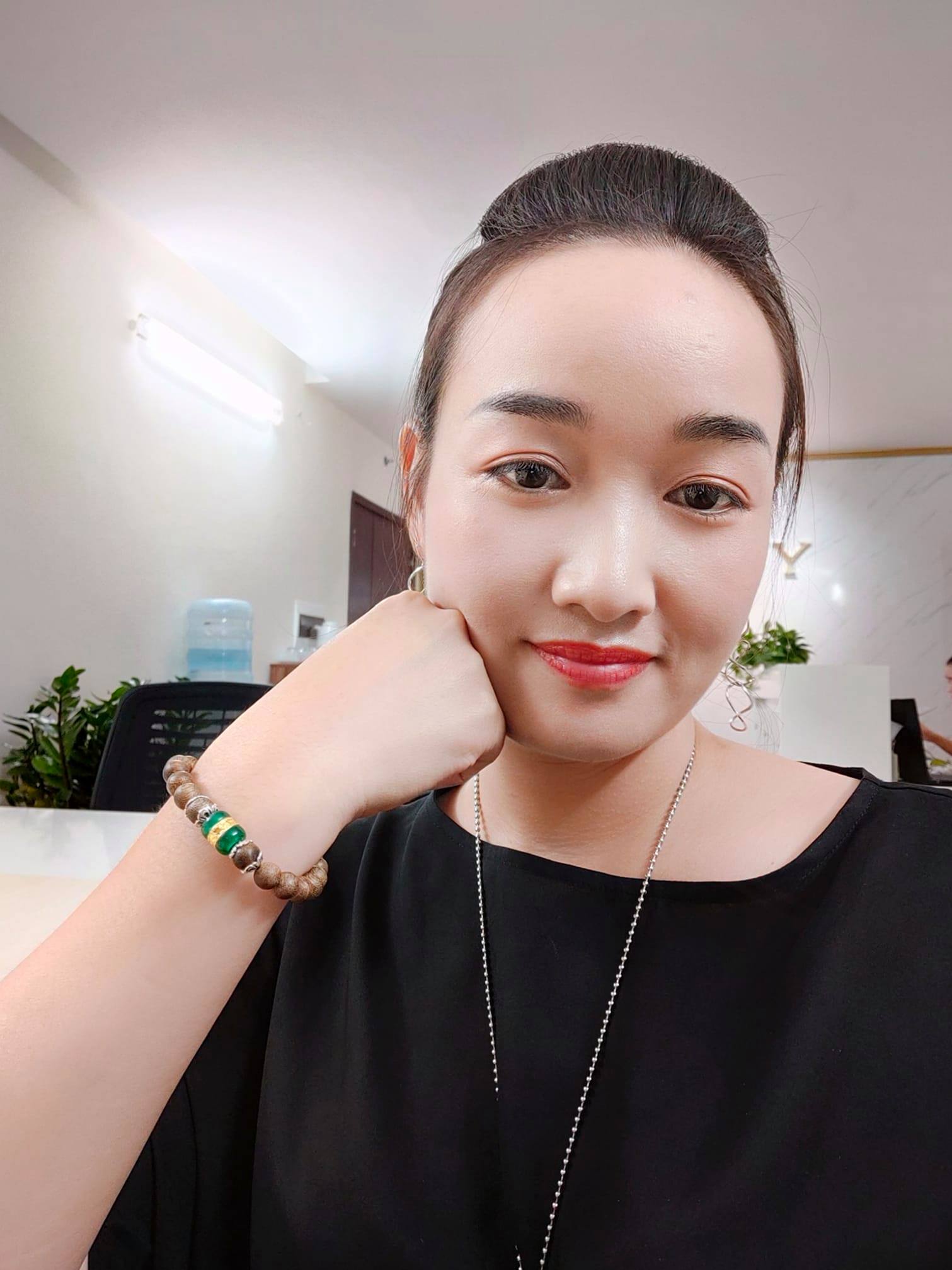 NGỌC TRÂM